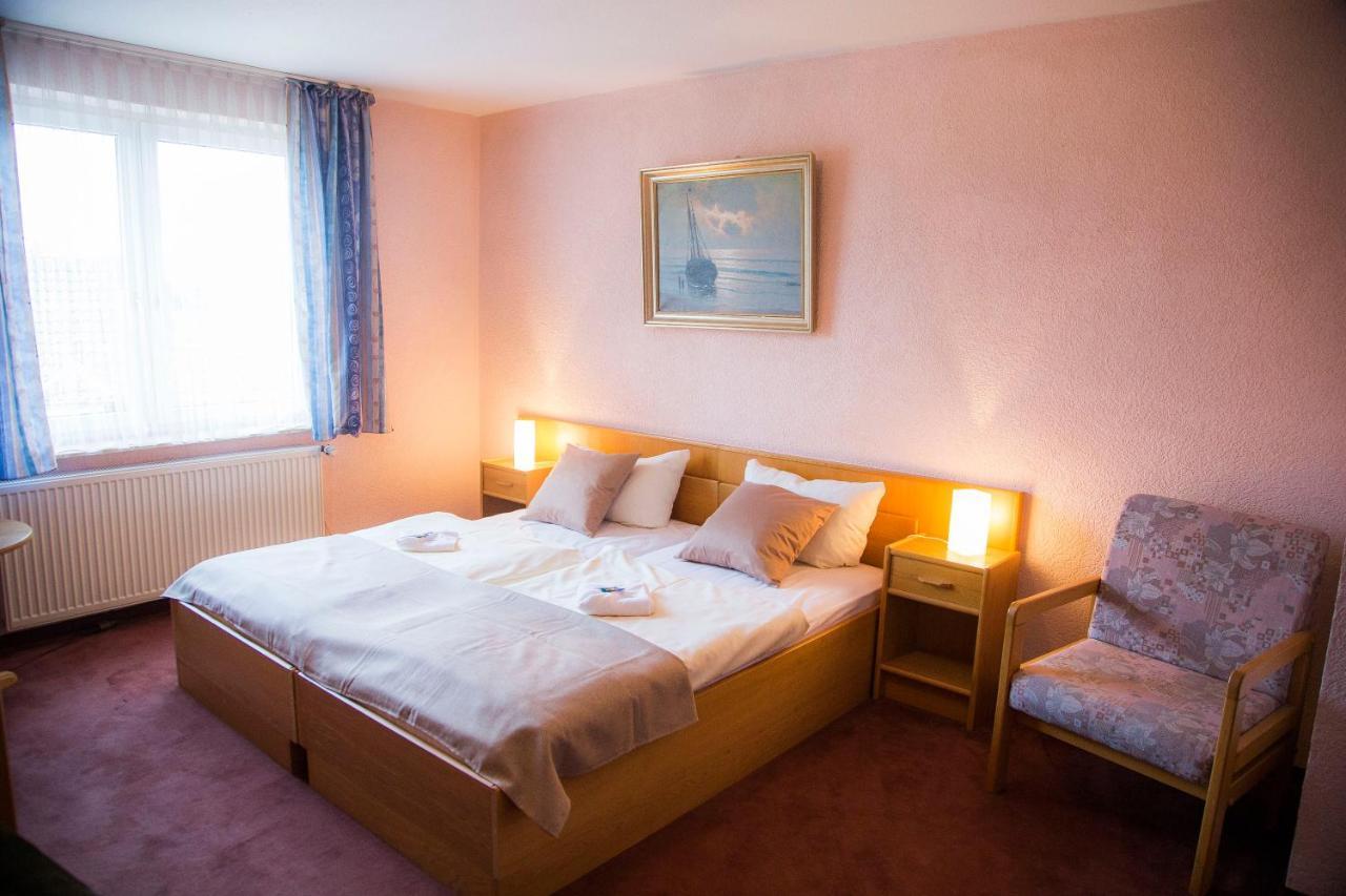 Hotel Stadt パイネ エクステリア 写真