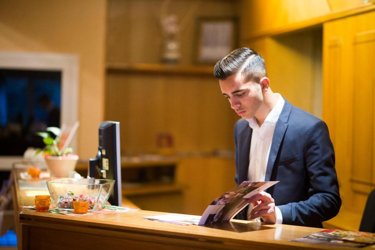 Hotel Stadt パイネ エクステリア 写真